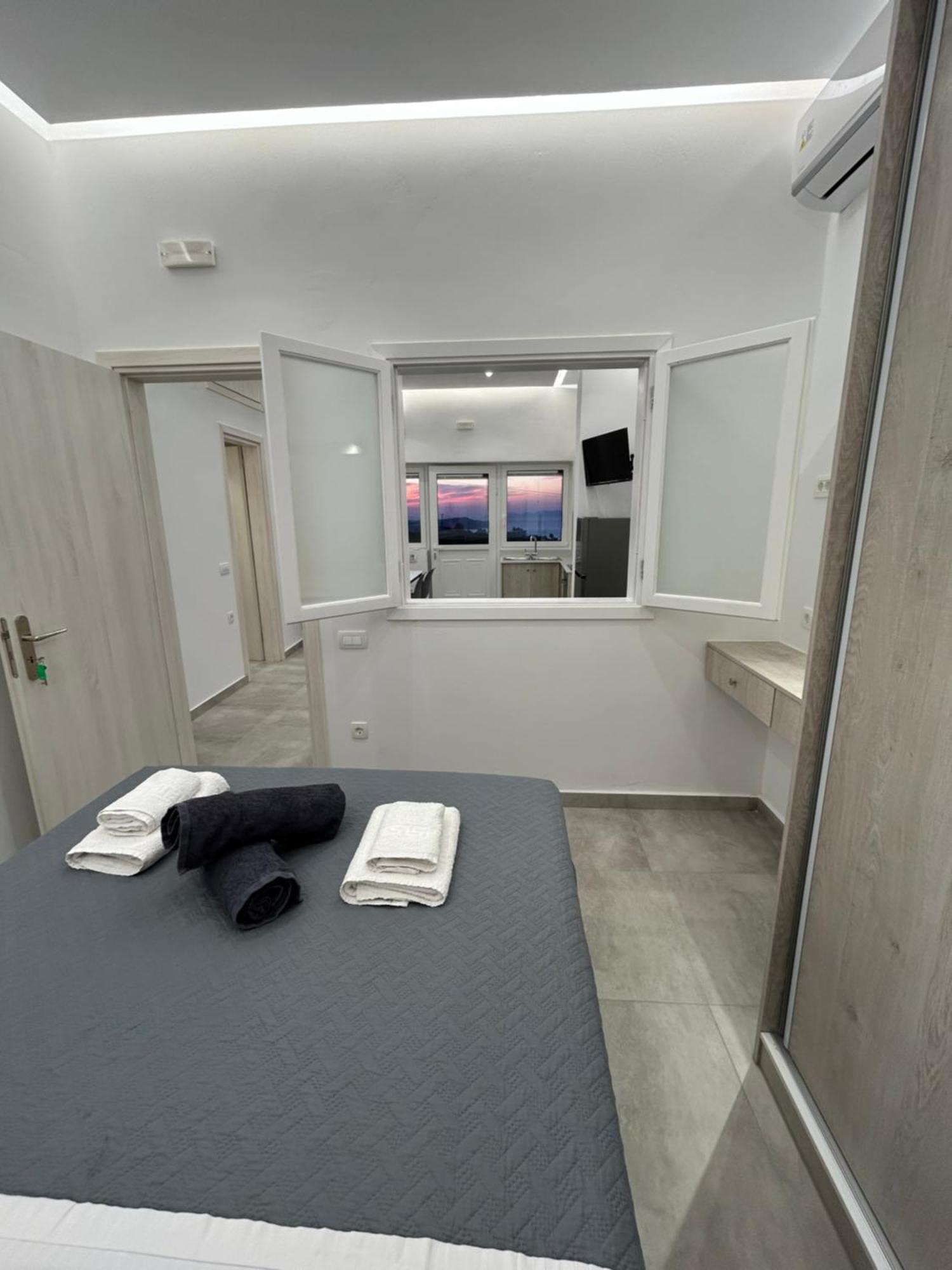 Apartmán Aroma Cavas Pýrgos Exteriér fotografie
